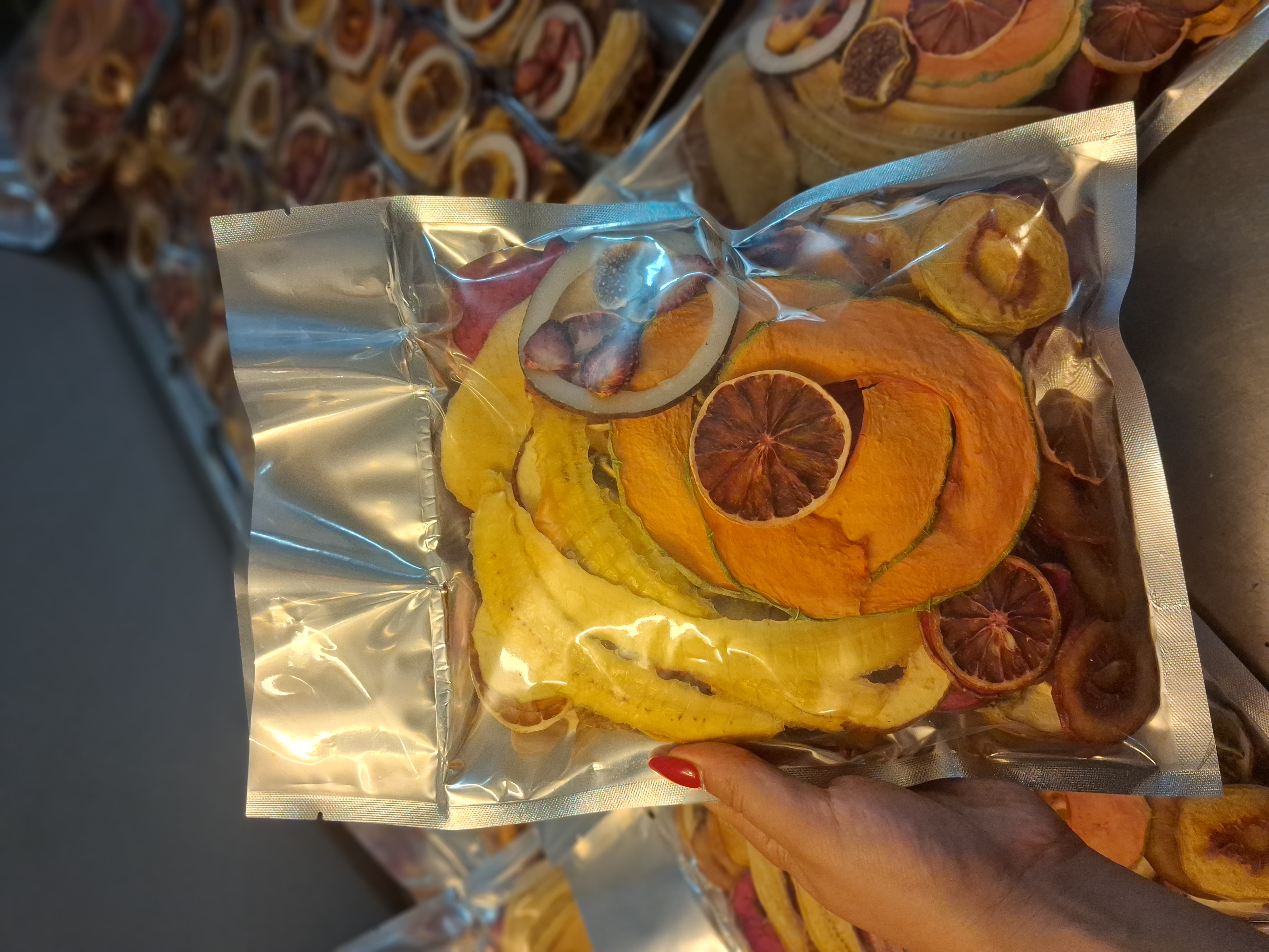 میوه خشک مخلوط ۱۳ میوه