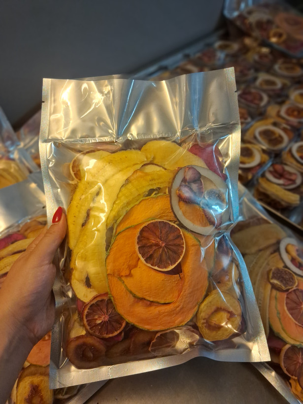 میوه خشک مخلوط ۱۳ میوه